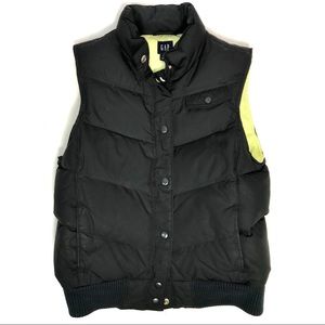 GAP puffed vest for women chill and cold weather